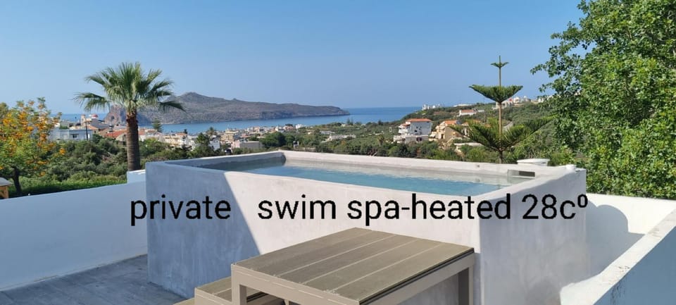 Pool view, Sea view, Swimming pool