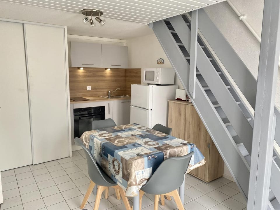 Maison à 300m de la plage, avec terrasse, parking privatif, animaux admis ! - FR-1-231-140 House in Pays de la Loire