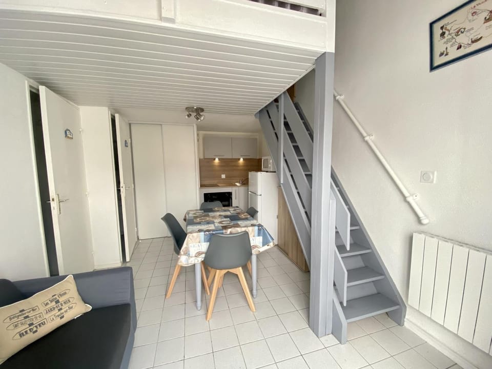 Maison à 300m de la plage, avec terrasse, parking privatif, animaux admis ! - FR-1-231-140 House in Pays de la Loire