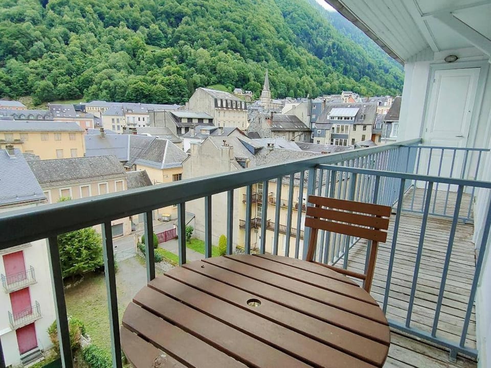 Appartement 2 pièces au centre de Cauterets - 4 pers - FR-1-234-148 Apartment in Cauterets