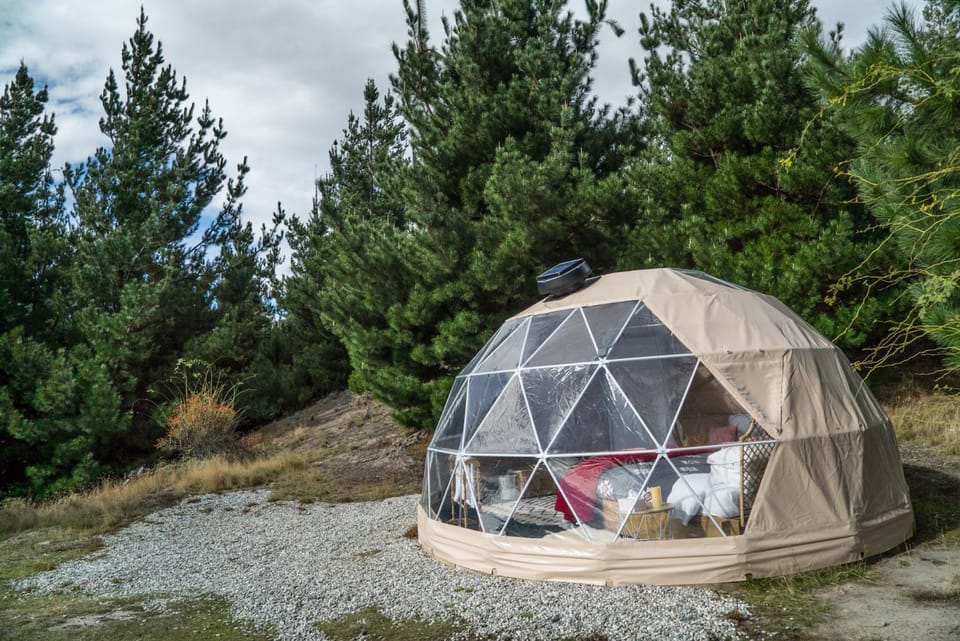 Mt Gold Glamping Luxury tent in Otago
