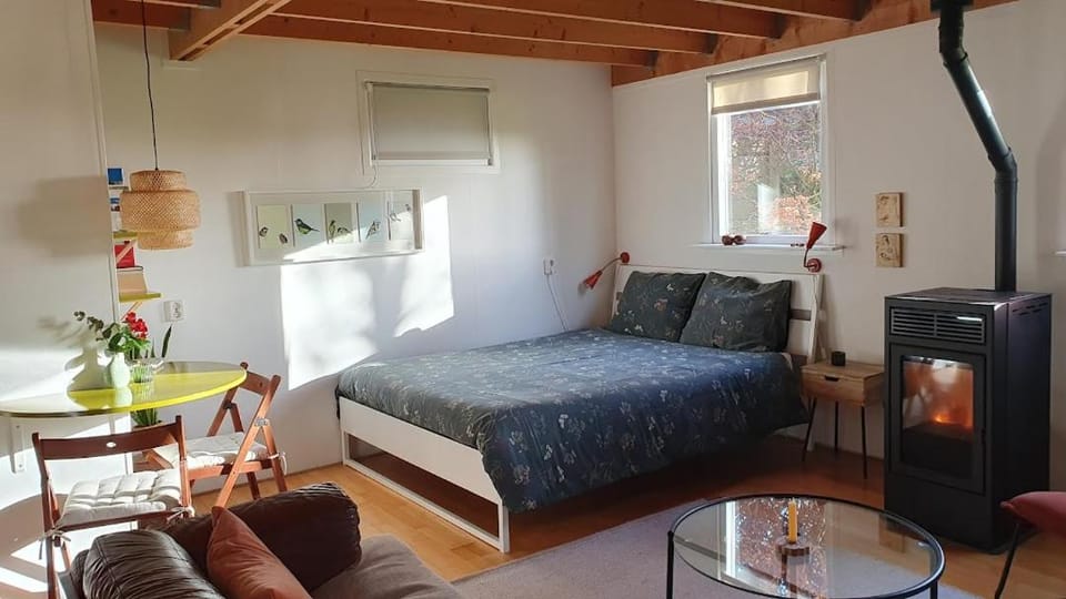 Dining area, Bedroom