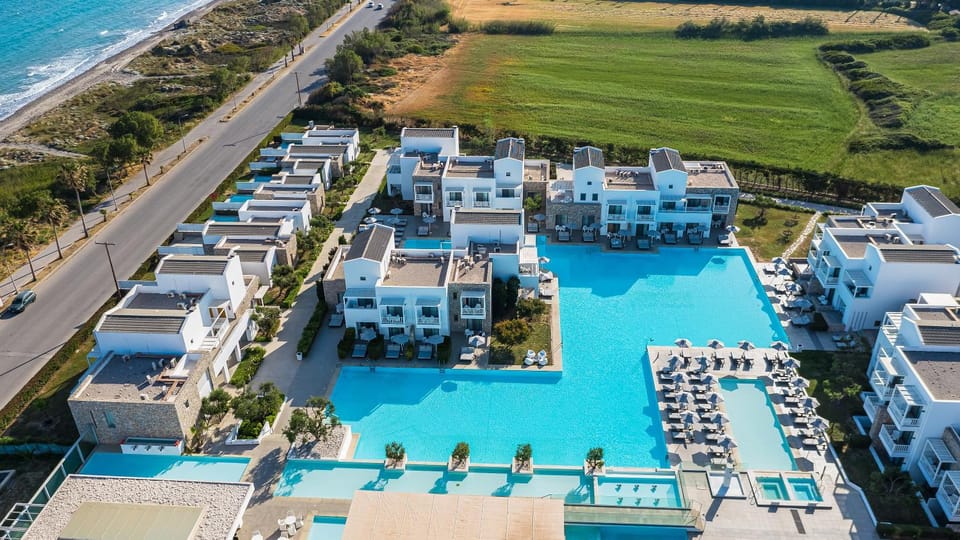 Bird's eye view, Swimming pool