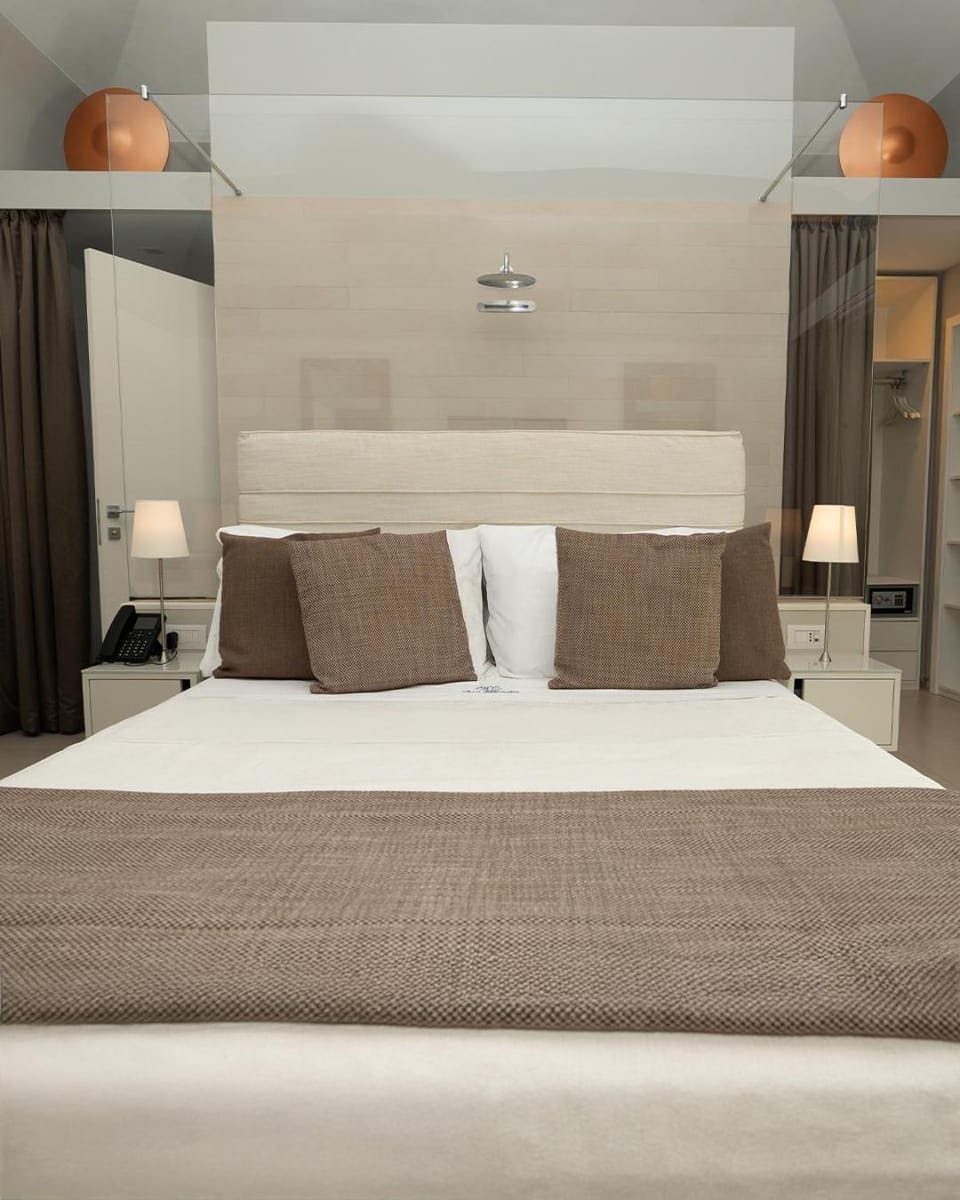 Bed, Decorative detail