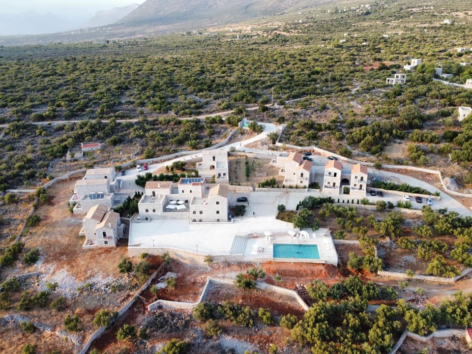 Property building, Bird's eye view