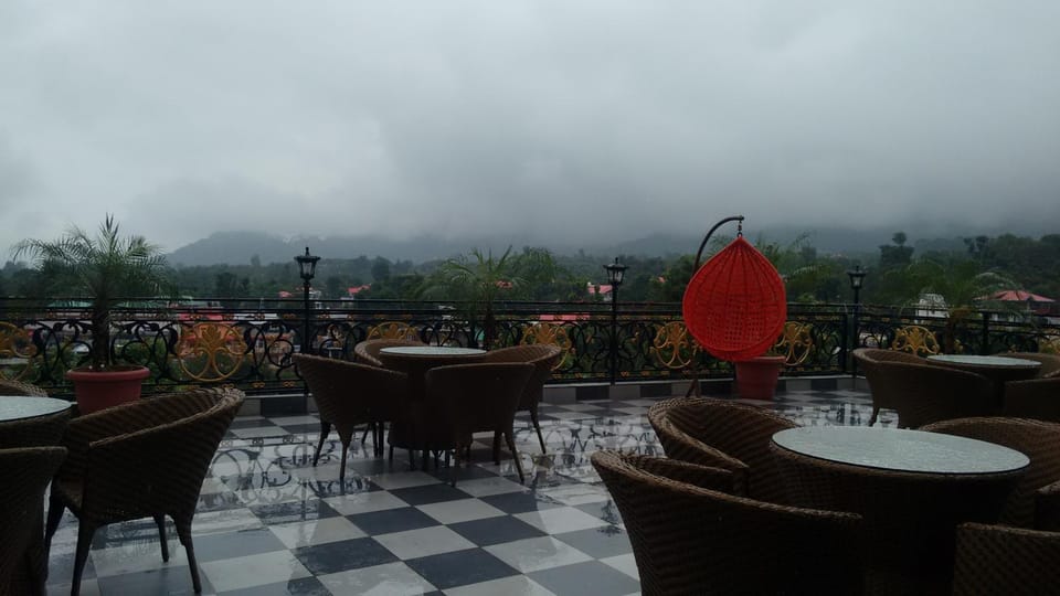 Restaurant/places to eat, Mountain view