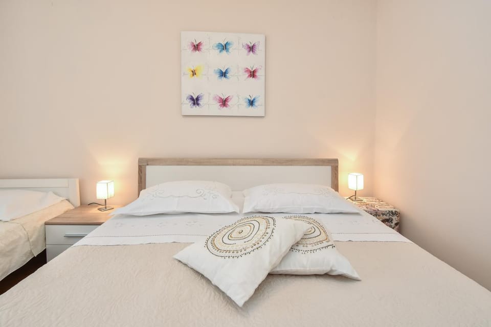 Apartment Neyra Apartment in Split