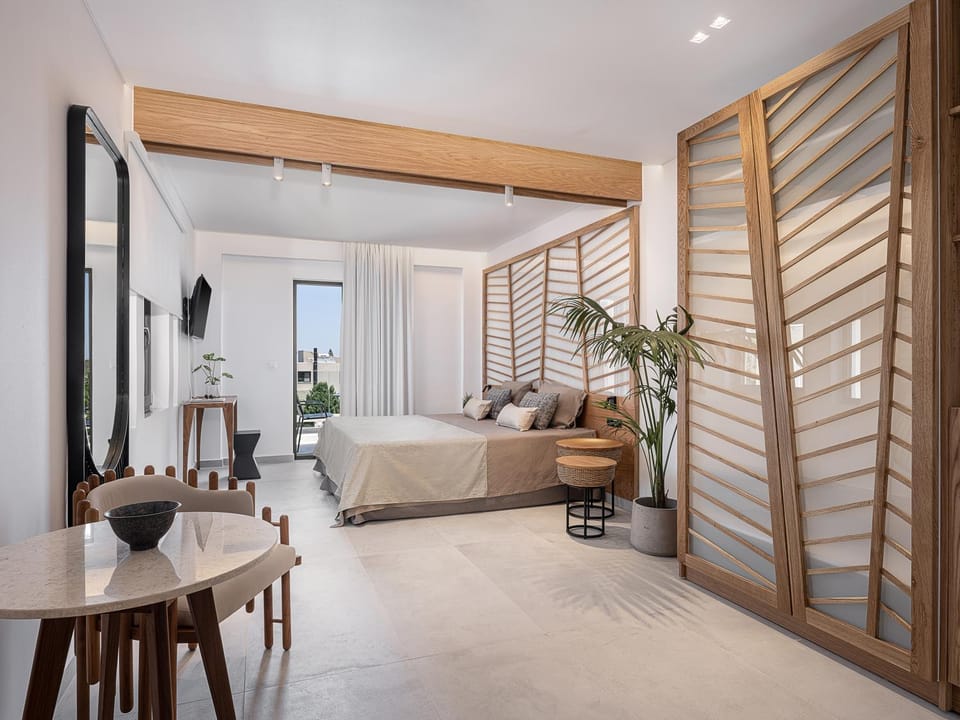 Living room, Seating area, Dining area, wardrobe