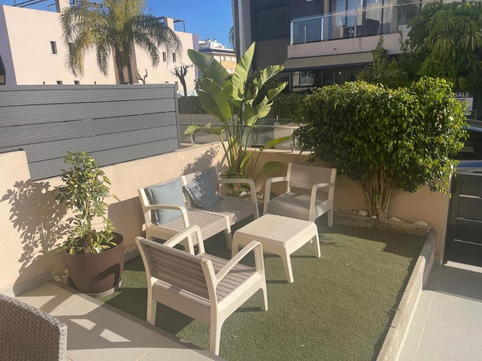 Garden, Garden