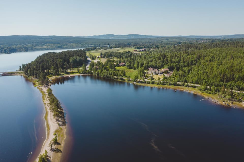 Nearby landmark, Day, Natural landscape, Bird's eye view, Lake view, Mountain view
