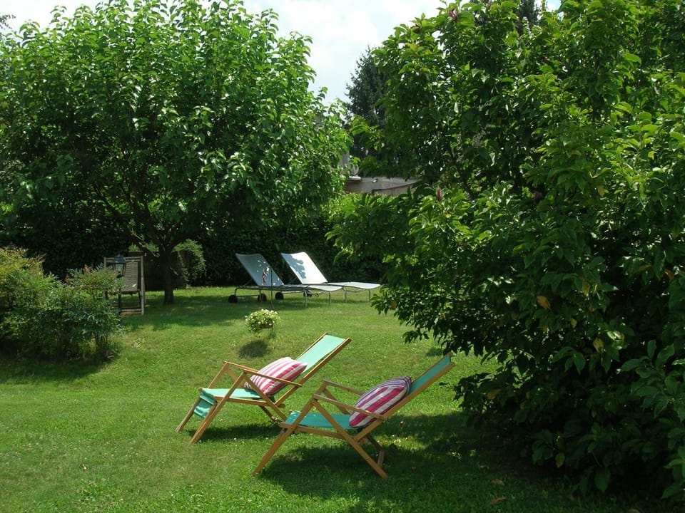 Garden, On site