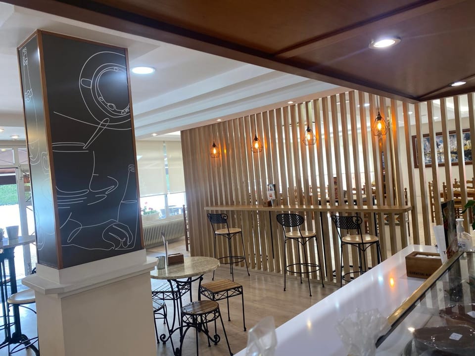 Hostal Restaurante Río Ubierna Bed and Breakfast in Castile and León
