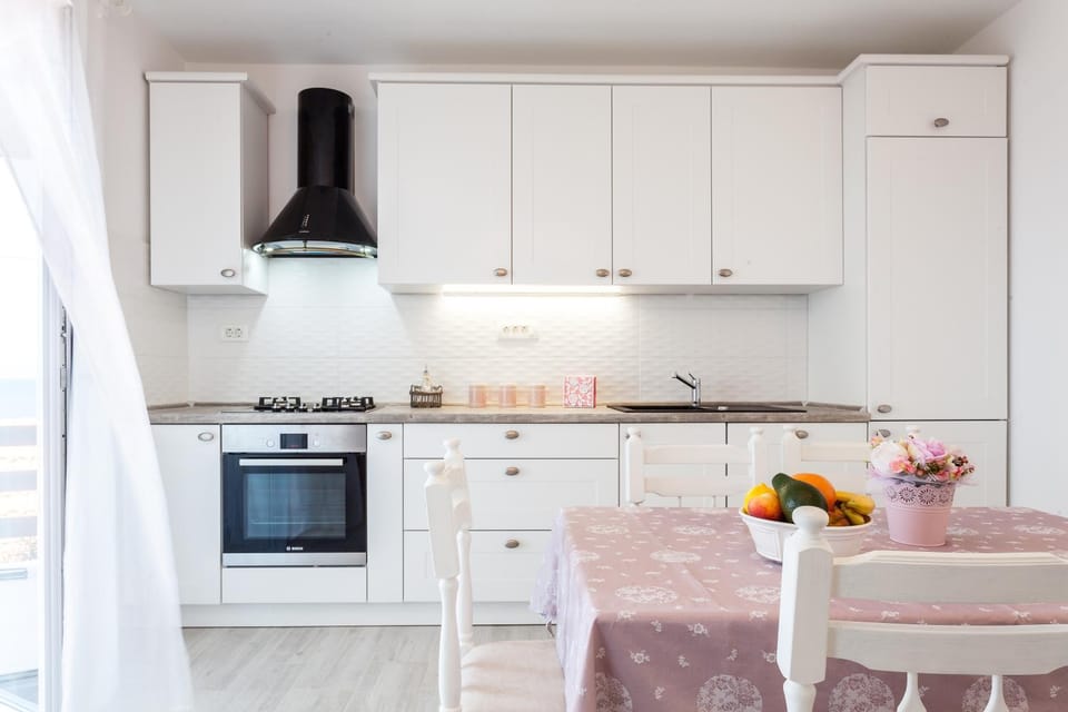 Guest House Simoni Bed and Breakfast in Dubrovnik-Neretva County