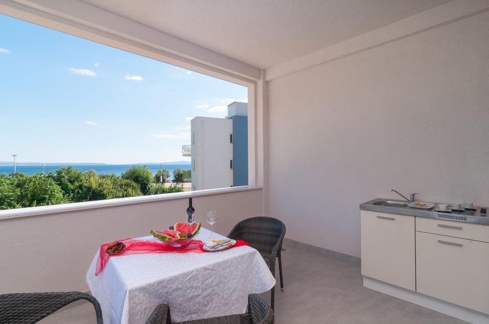 Balcony/Terrace, Kitchen or kitchenette
