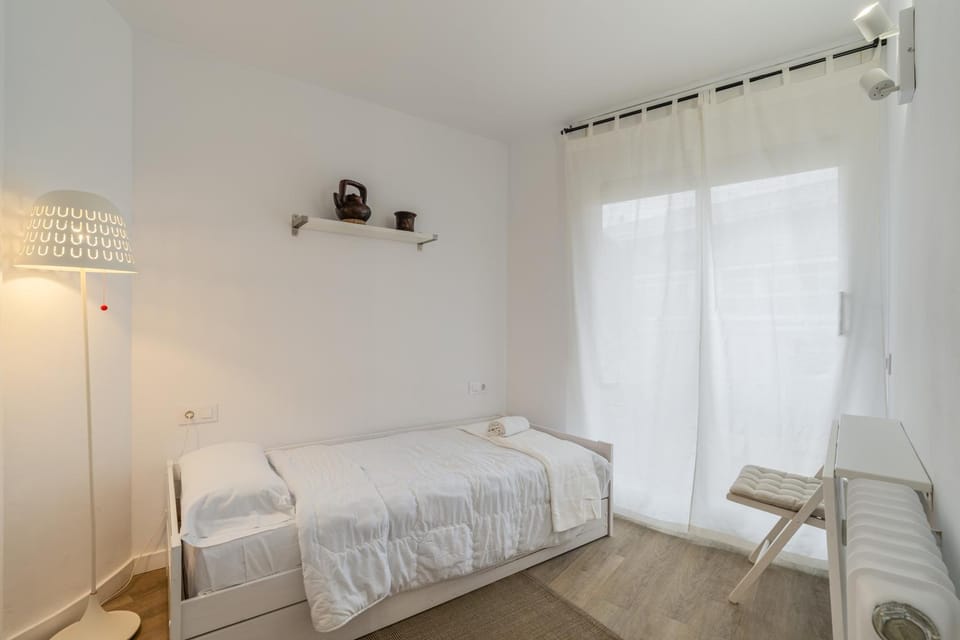 Apartamento con dos grandes terrazas en Girona Apartment in Girona