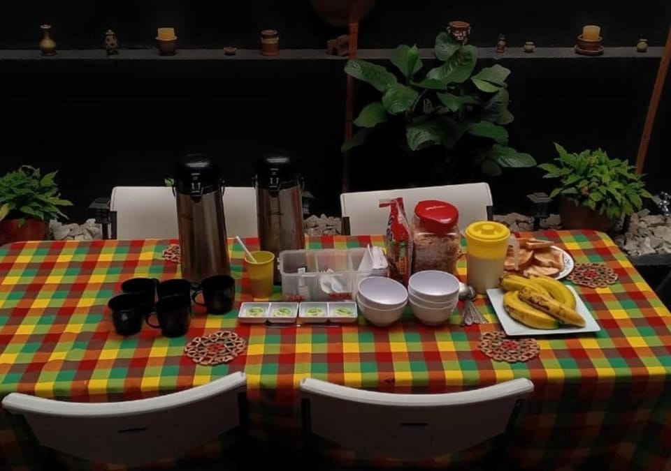 View (from property/room), Food and drinks, Dining area, Landmark view, Breakfast, Drinks, Inner courtyard view, internet