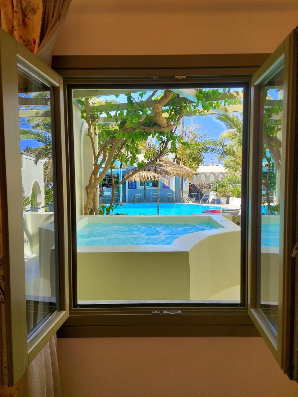 Hot Tub, View (from property/room), Pool view, Swimming pool