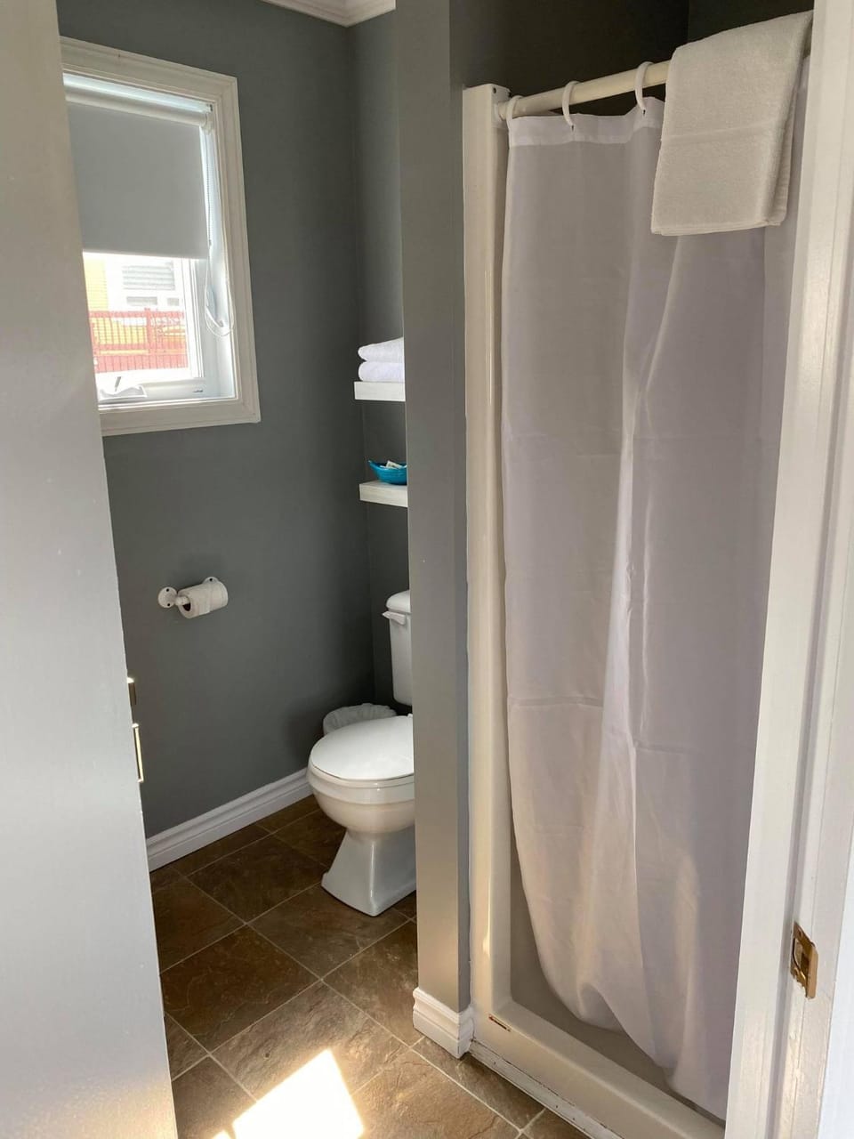 Shower, Toilet, Bathroom