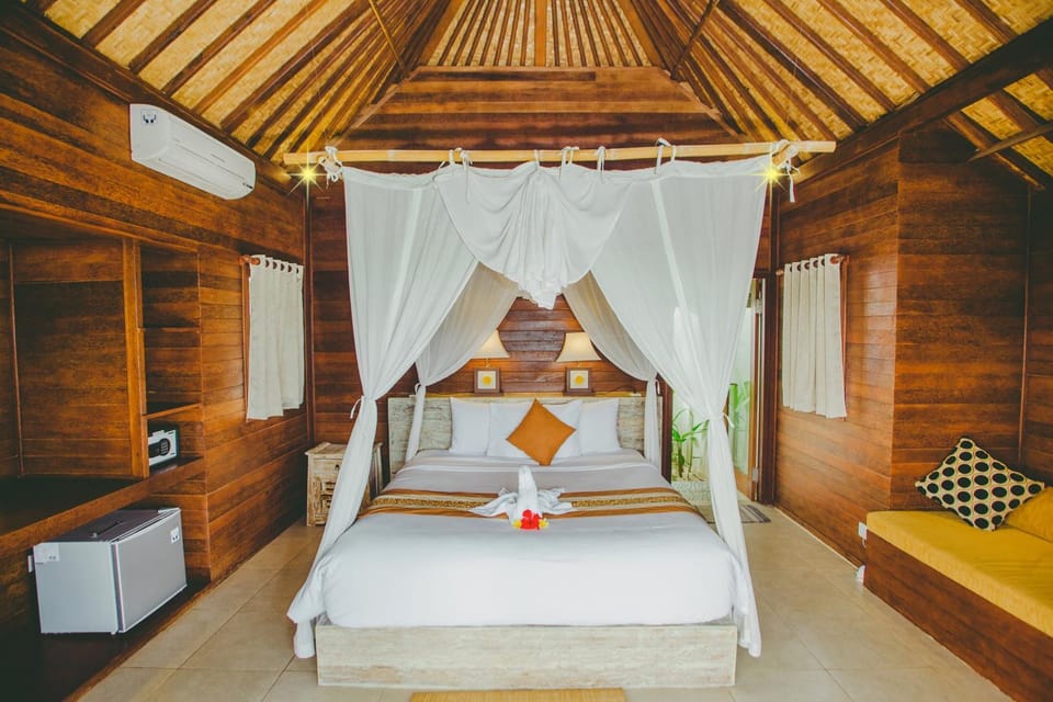Bed, Photo of the whole room, Garden view, Pool view, Sea view, Swimming pool, Swimming pool