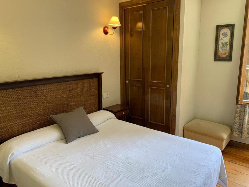 Hotel Charle Hotel in Aragon
