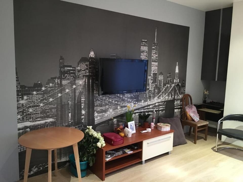 Апартаменты с балконом на Маршала Говорова Apartment in Odessa