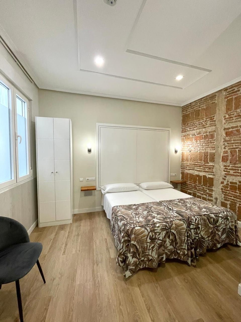 Hostal Madrid Bed and Breakfast in Centro