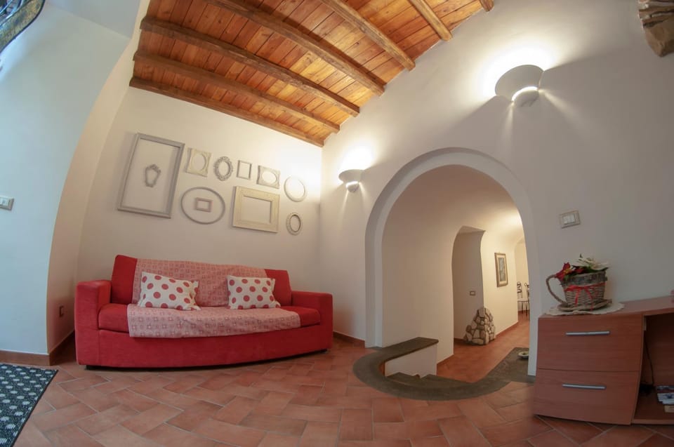 Property building, People, View (from property/room), Lounge or bar, Food and drinks, Other, Decorative detail, Logo/Certificate/Sign, Food, Guests, Area and facilities, Meals, Breakfast, Drinks, group of guests, Family