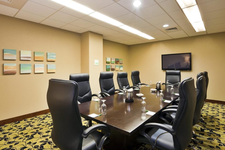 Meeting/conference room