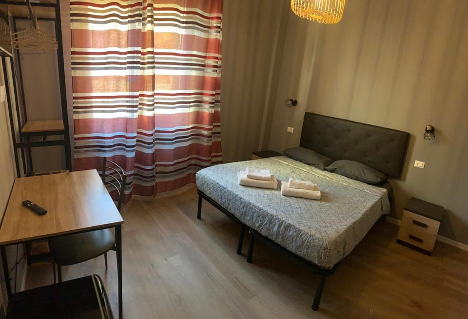 Riva Reno 4 Rooms Bed and Breakfast in Bologna