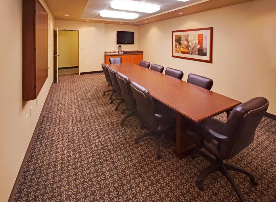 Meeting/conference room