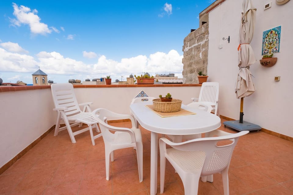 Balcony/Terrace, Balcony/Terrace, Dining area