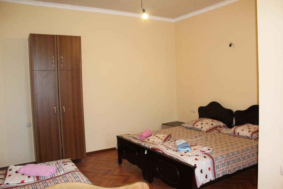 Guest House Gela Bed and Breakfast in Batumi