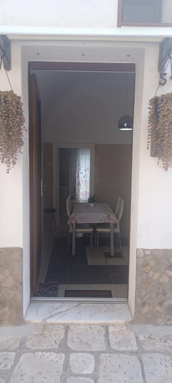 Vacanza alla Chiesa Diruta House in Basilicata