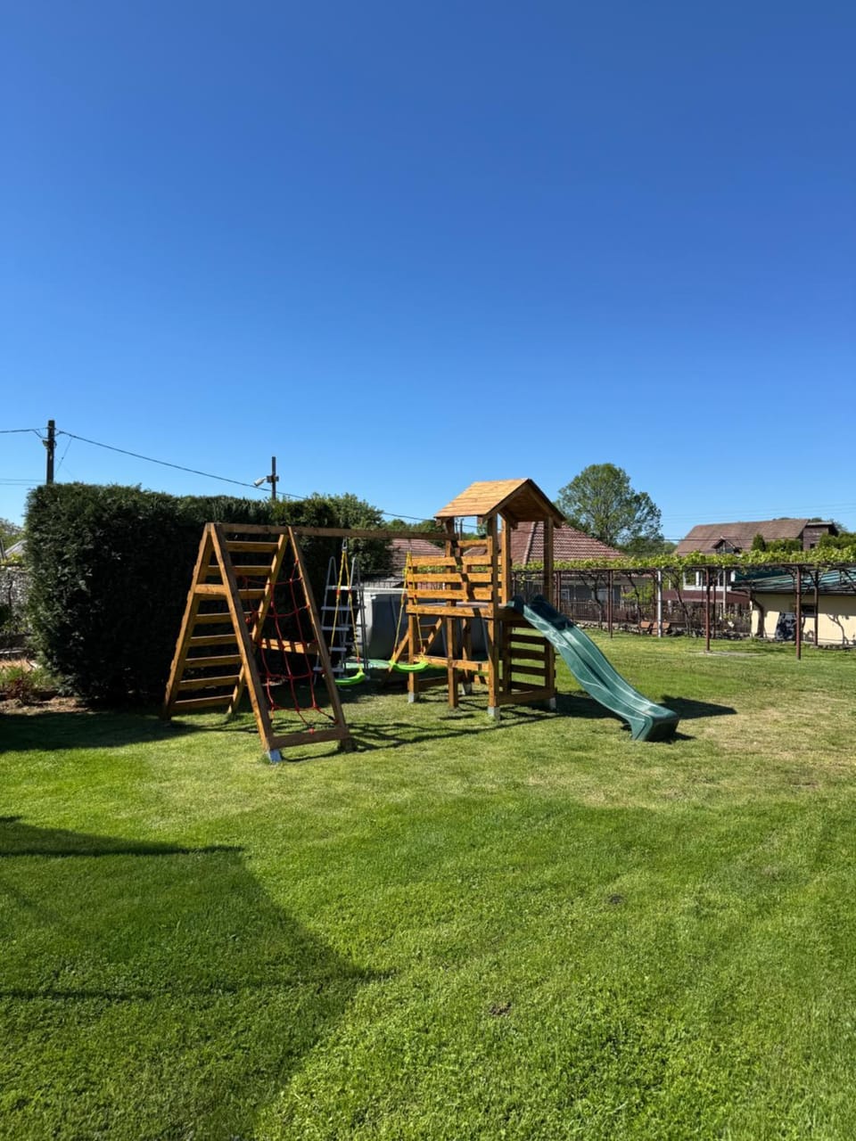 Pensiunea XINELA Bed and Breakfast in Romania