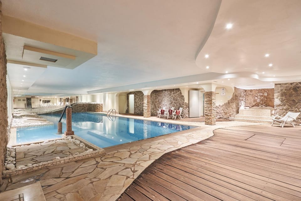 Hotel Dolomiti - Azzurro Club Hotel in Trentino-South Tyrol
