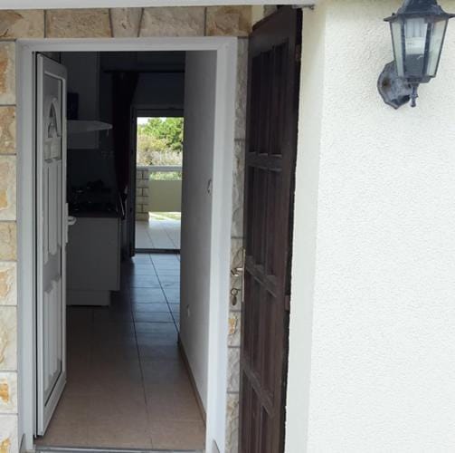 Ruzica Apartments Apartment in Zadar County