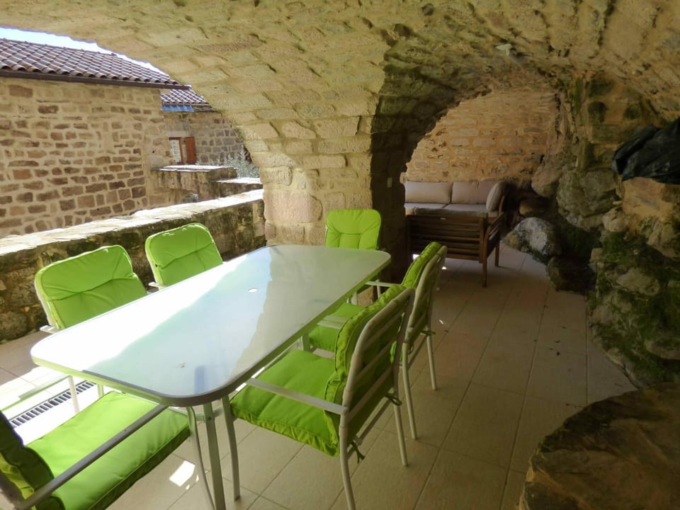 Hameau de Gratte House in Auvergne-Rhône-Alpes