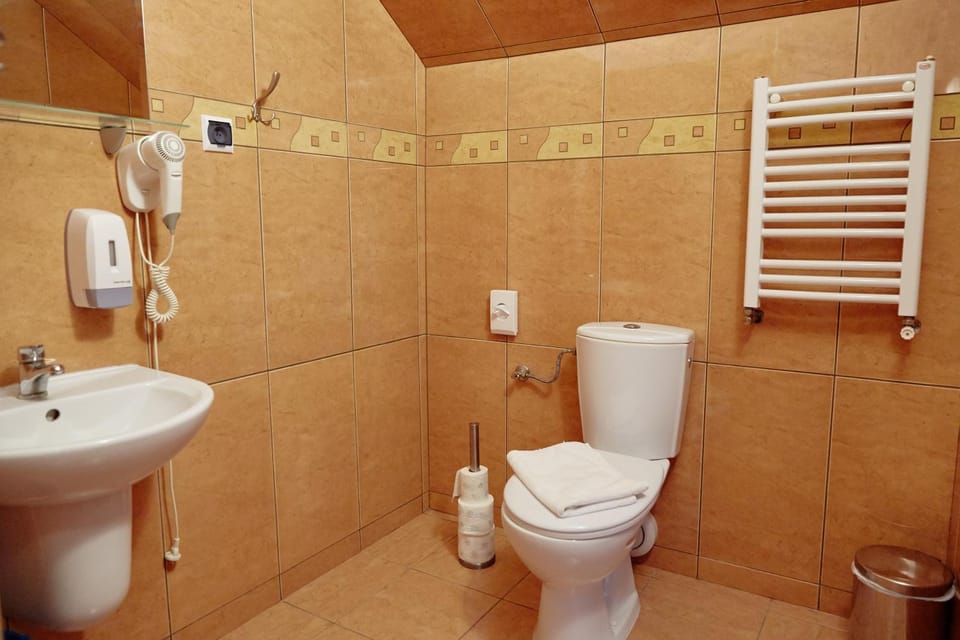 Toilet, Bathroom