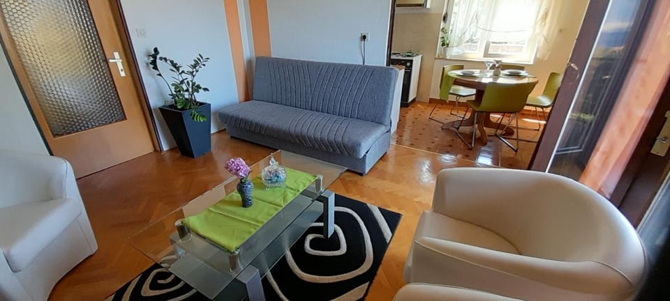 Apartment Danica Apartment in Lika-Senj County
