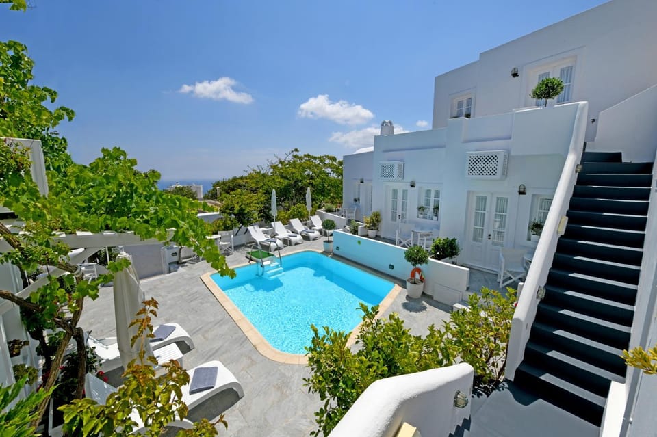 Pool view, Swimming pool, Swimming pool