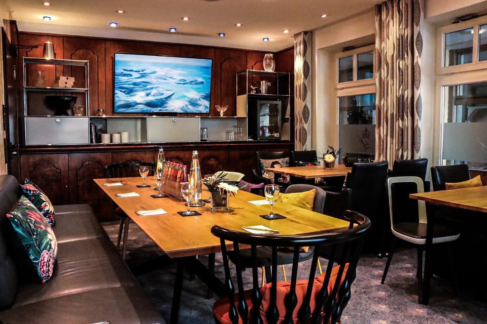 Lounge or bar, Banquet/Function facilities