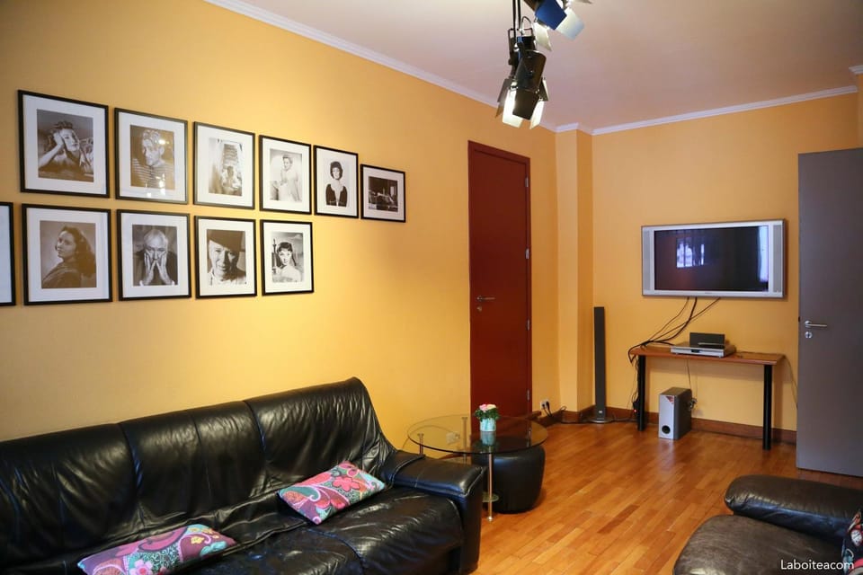 Communal lounge/ TV room, TV and multimedia