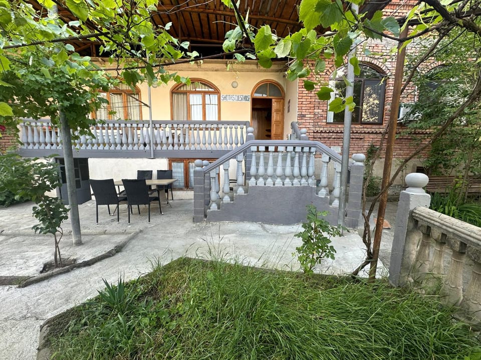 Shota's Guest House Bed and Breakfast in Georgia