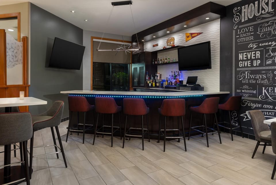 Lounge or bar