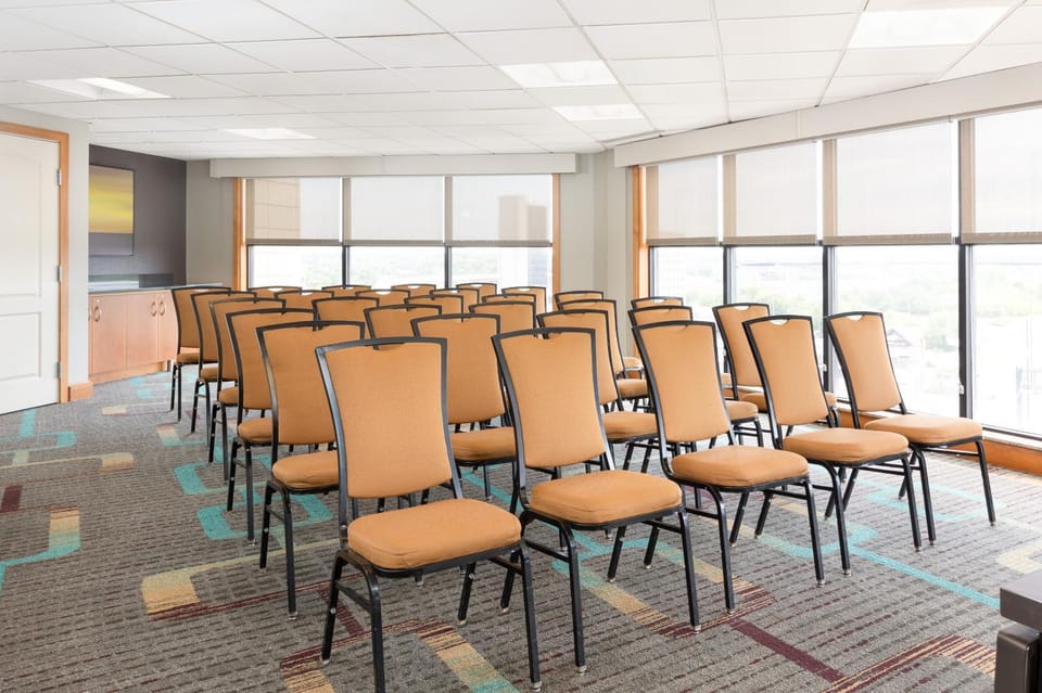Meeting/conference room