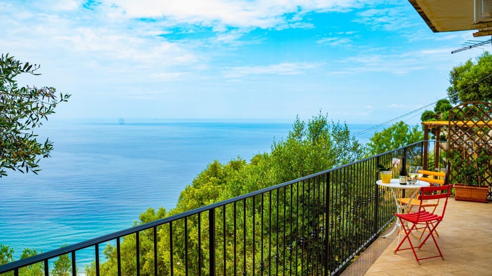 View (from property/room), Balcony/Terrace