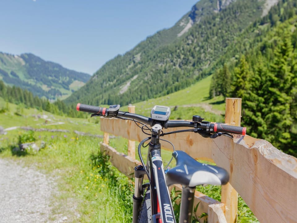 Natural landscape, Cycling