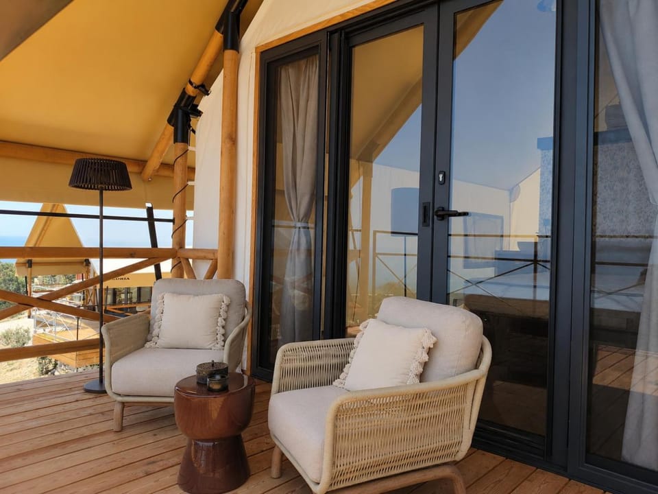Patio, View (from property/room), Balcony/Terrace