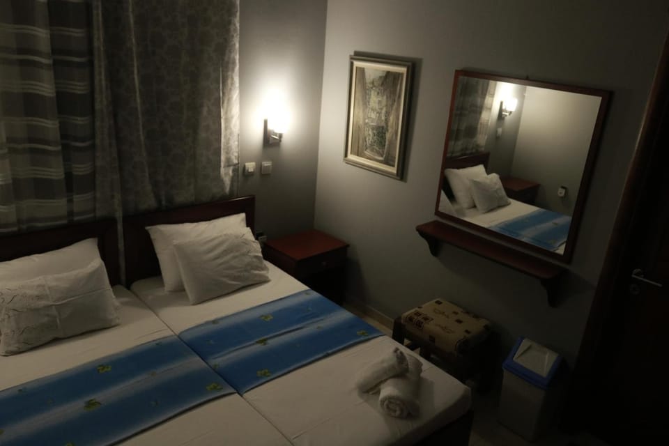 Ellis Studios Bed and Breakfast in Peloponnese, Western Greece and the Ionian
