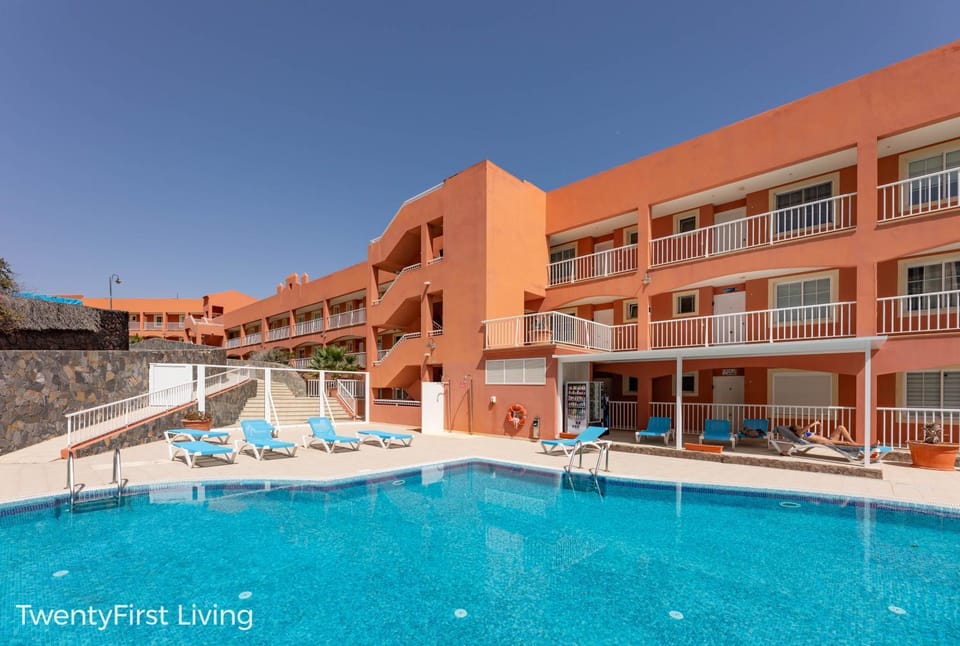 Residence Playa Paraiso With Ocean View - Green Flat Apartment in Fuerteventura